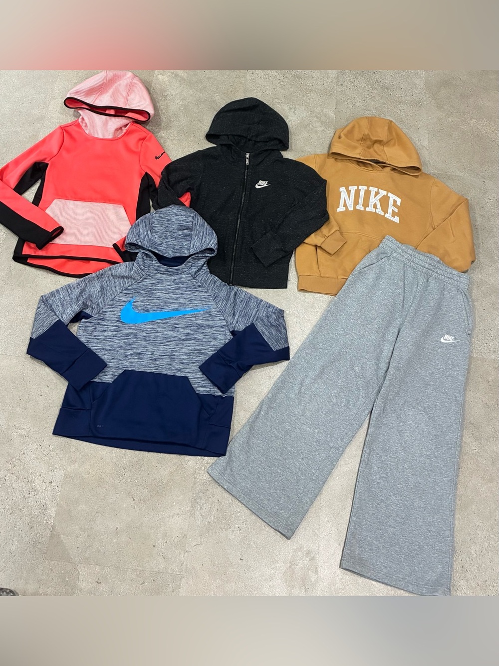 Girls NIKE Hoodie Sweatshirts & Sweatpants Lot, sz Medium